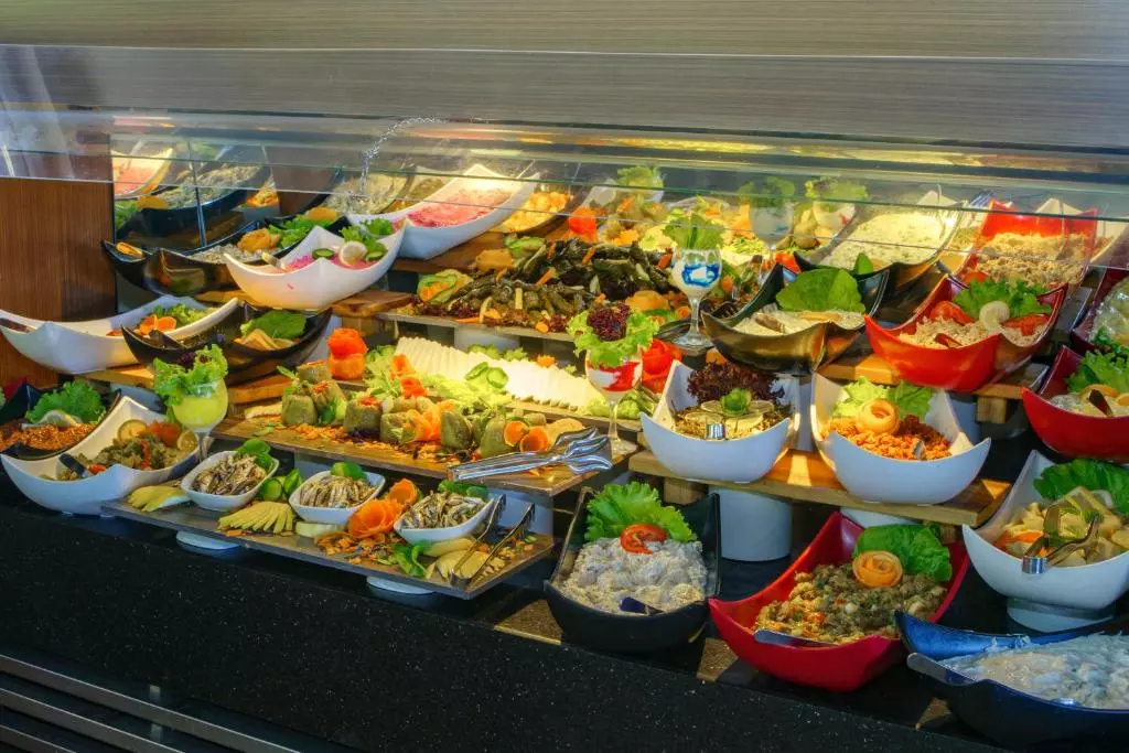 رزرویشن هتل ماناس پارک دلوکس